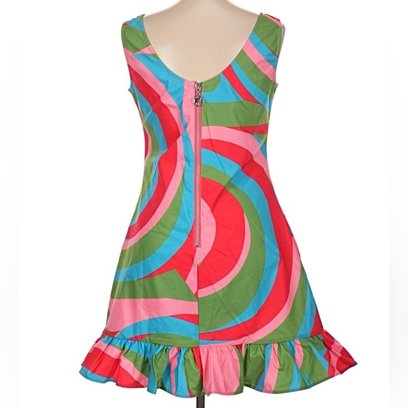 Barbie Swirly Cue Dress by Unique Vintage - Picture 6 of 6